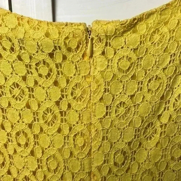 New York & Company Lace Pleated Halter Fit & Flare Dress Size 8 Yellow - Picture 9 of 9